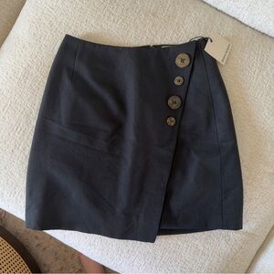 Finders Keepers Elegant Black Buttoned Mini Skirt